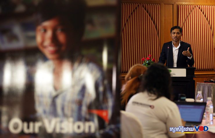 សកម្មភាពនៅក្នុងសិក្ខាសាលាស្ដីពី «បទពិសោធន៍នៃការអនុវត្តកម្មវិធីកិច្ចការពារកុមារ និងបញ្ហាប្រឈមថ្មីដែលត្រូវយកចិត្តទុកដាក់» ដែលរៀបចំដោយអង្គការ World Vision International, Save the Children, CRC Cambodia និង Friends International ថ្ងៃទី១០ ខែមិថុនា ឆ្នាំ២០២២។