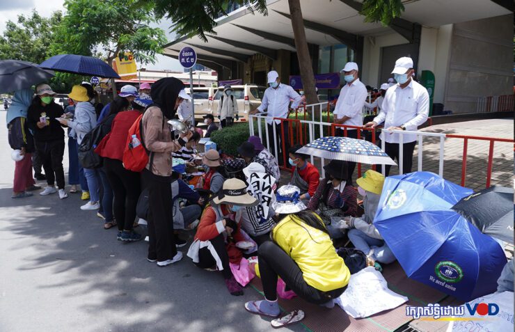 កូដករ​ណាហ្គាវើលដ៍ បាន​នាំគ្នា​យក​ចង្ក្រានចានឆ្នាំងទៅ​ចម្អិនអាហារសម្រាប់​បរិភោគ​នៅ​ពី​មុខ​​ក្រុ​ម​ហ៊ុន​ ដោយ​ពួកគេ​​ថា ​នេះ​ជា​សកម្មភាពតស៊ូមតិដោយសន្តិវិធី ដើម្បីជំរុញ​ឱ្យ​ថៅកែ​ក្រុម​ហ៊ុន និងក្រសួងស្ថាប័នរដ្ឋ​ រក​​ដំណោះស្រាយ​ការ​ងារដោយតម្លាភាព ថ្ងៃទី០៩ ខែកញ្ញា ឆ្នាំ២០២២។