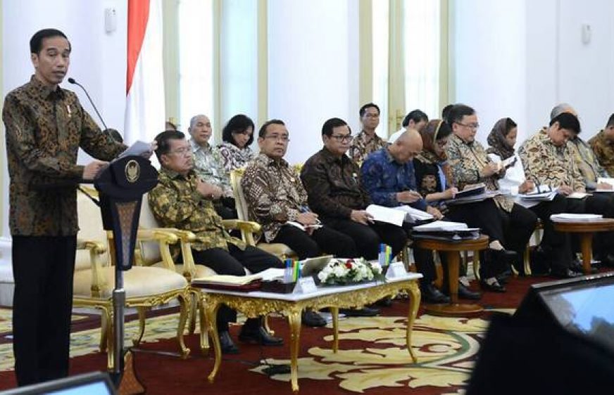 170530-vod-meta-g-secu-President Widodo calls for Indonesian military to play bigger role