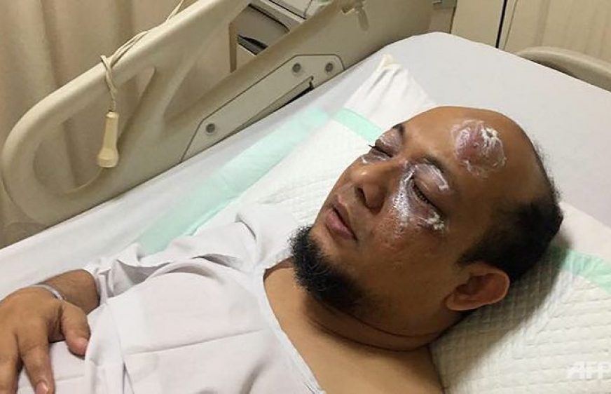 20170412-vod-udom-g-ss-Indonesian graft investigator injured in acid attack