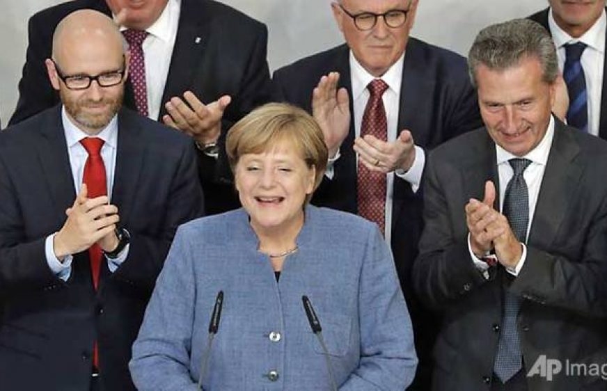 20170925-vod-udom-g-pol-Merkel wins fourth term, hard right gains foothold in parliament
