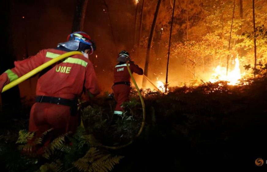 20171017-vod-udom-g-ss-Wildfires kill 39 in Portugal and Spain