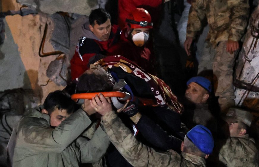 Cennet Sucu is rescued from the rubble of collapsed hospital, following an earthquake in Iskenderun, Turkey February 6, 2023. REUTERS/Umit Bektas
