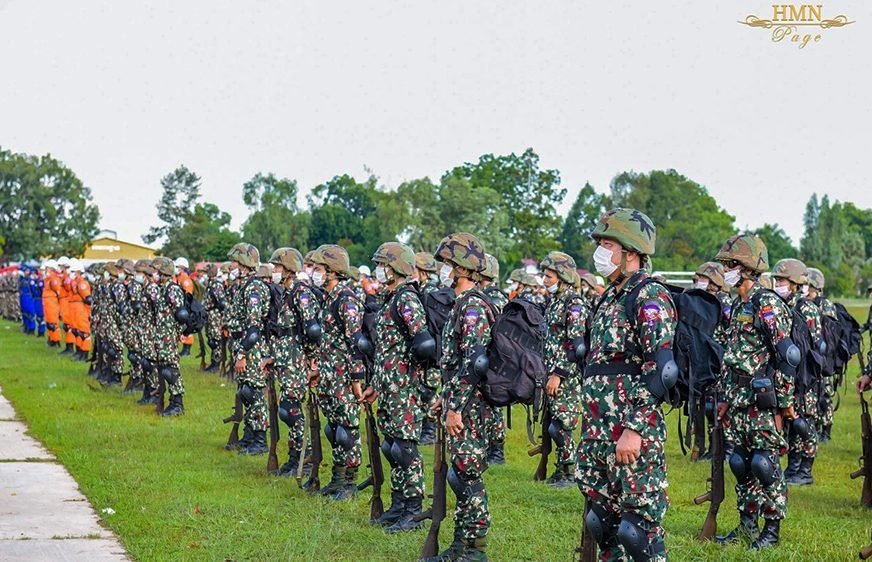 ពិធីប្រកាសជាផ្លូវការនូវអនុក្រឹត្យ ស្តីពីការកែសម្រួលកងពលតូចទ័ពពិសេសឆត្រយោង៩១១ ទៅជាបញ្ជាការដ្ឋានទ័ពពិសេសចំណុះបញ្ជាការដ្ឋានកងទ័ពជើងគោក និងបើកវគ្គហ្វឹកហ្វឺន បំប៉នជំនាញបច្ចេកទេស សង្រ្គោះគ្រោះមហន្តរាយ វគ្គហ្វឹកហ្វឺនបណ្តុះបណ្តាលជំនាញកុម្មង់ដូ ជំនាន់ទី១០ វគ្គហ្វឹកហ្វឺន បំប៉នជំនាញបើកបរ-ជួសជុលអូប័រ និងរបៀបសង្រ្គោះ ជំនាន់ទី៤ រាជធានីភ្នំពេញ ថ្ងៃពុធ ទី២៩ ខែកក្កដា ឆ្នាំ២០២០។ (ហ្វេសប៊ុក៖ Hun Manet)