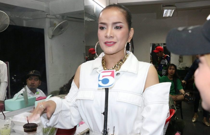 Pech sophea denies singing at wedding but prefere at religious events